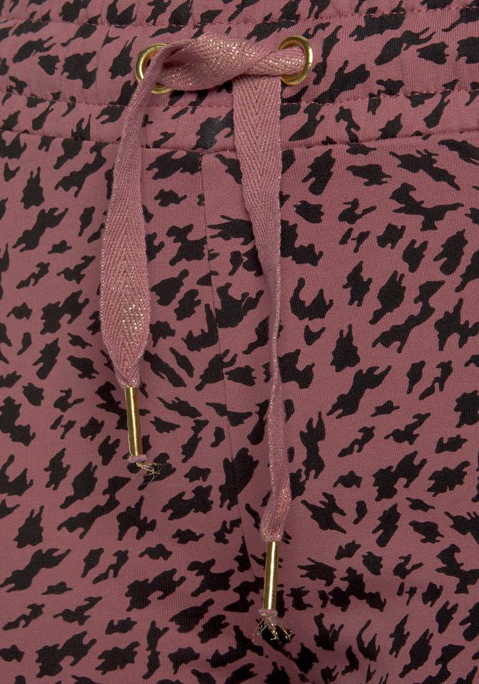 BUFFALO Shorts in Pink 
