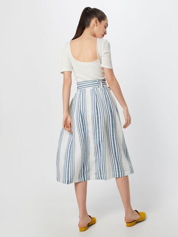 Rich & Royal Skirt in White: back