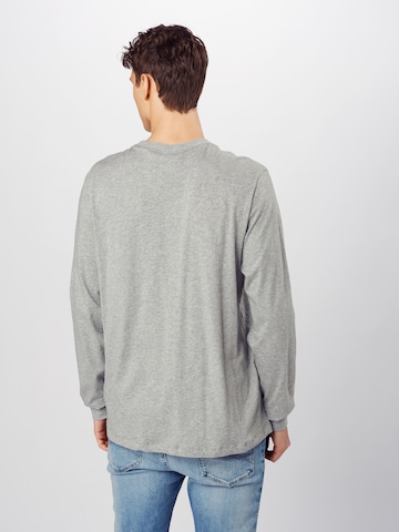 Nike Sportswear Shirt 'Club' in Grau