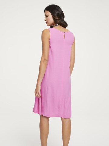 Robe heine en rose