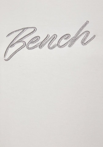 BENCH Sweatshirt in White