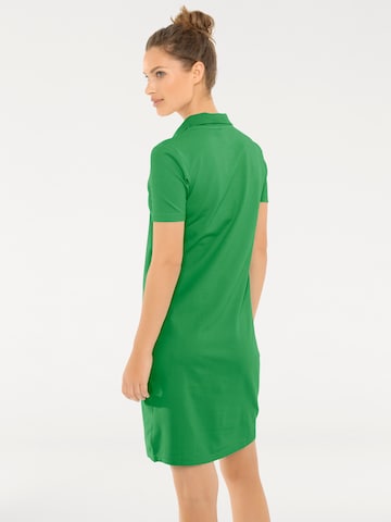 Rochie de la heine pe verde