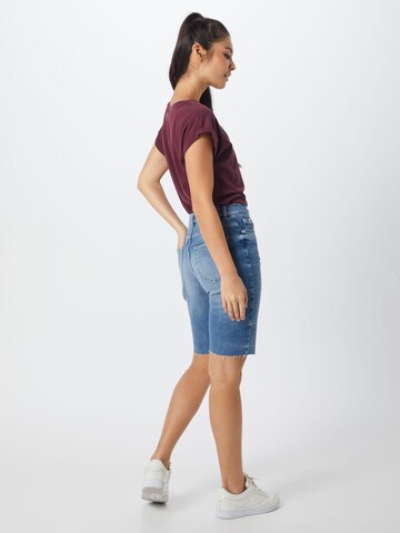 Coupe slim Jean 'Kari' Superdry en bleu : derrière