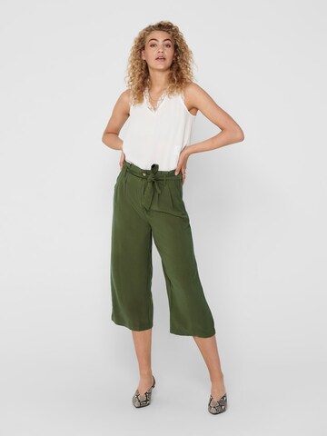 Wide Leg Pantalon à pince 'Aminta-Aris' ONLY en vert