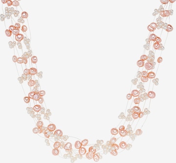 Valero Pearls Necklace in Pink: front