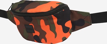 Borsetă 'Camo Hip Bag' de la Urban Classics pe portocaliu: lateral