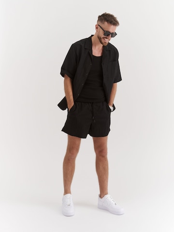 Casual All Black Look