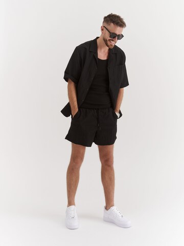 Casual All Black Look