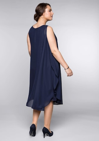 SHEEGO Kleid in Blau