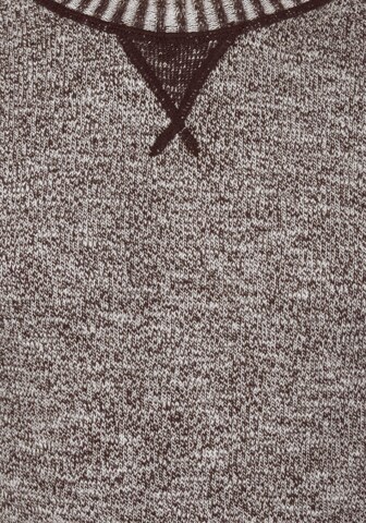 !Solid Sweater 'Thian' in Brown