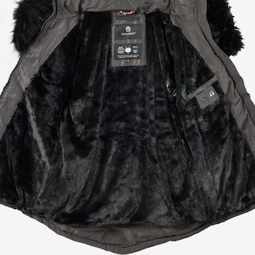 NAVAHOO Зимняя куртка 'Nirvana' в Серый