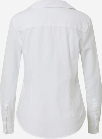 Chemisier 'Jessie' Gina Tricot en blanc