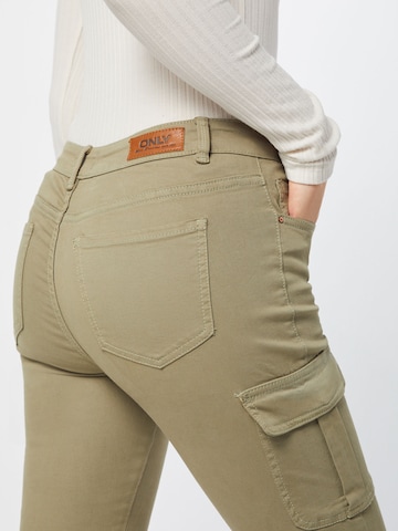 Coupe slim Pantalon cargo 'Missouri' ONLY en vert