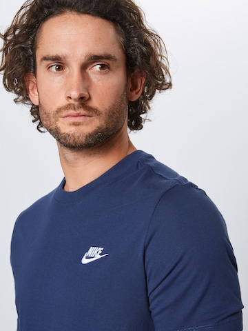 Regular fit Tricou 'Club' de la Nike Sportswear pe albastru