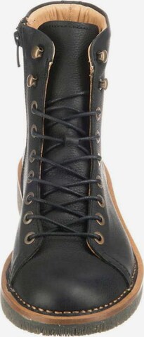 EL NATURALISTA Lace-Up Ankle Boots in Black