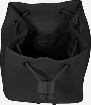 ABOUT YOU Backpack 'Jolina' in Black: top