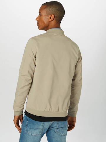 Coupe regular Veste mi-saison JACK & JONES en gris