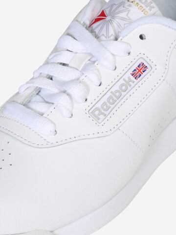 Baskets basses Reebok en blanc