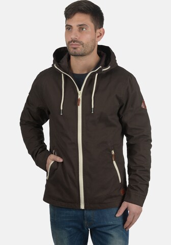 Veste mi-saison 'Bobby' BLEND en marron : devant