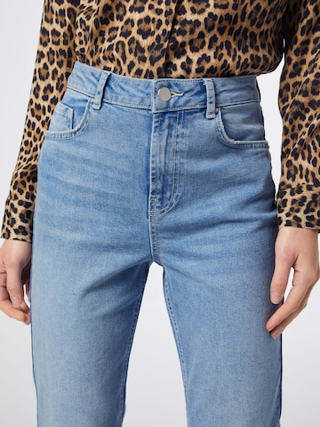 PIECES Slimfit Jeans 'Leah' in Blauw