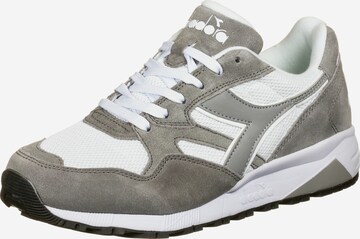 Diadora Athletic Shoes 'N902 S' in Grey: front