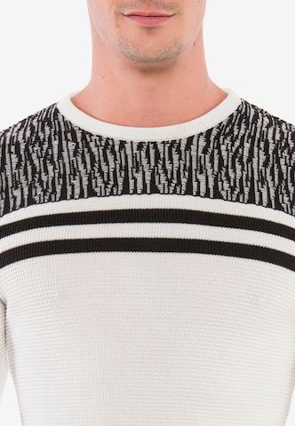 CIPO & BAXX Sweater in White