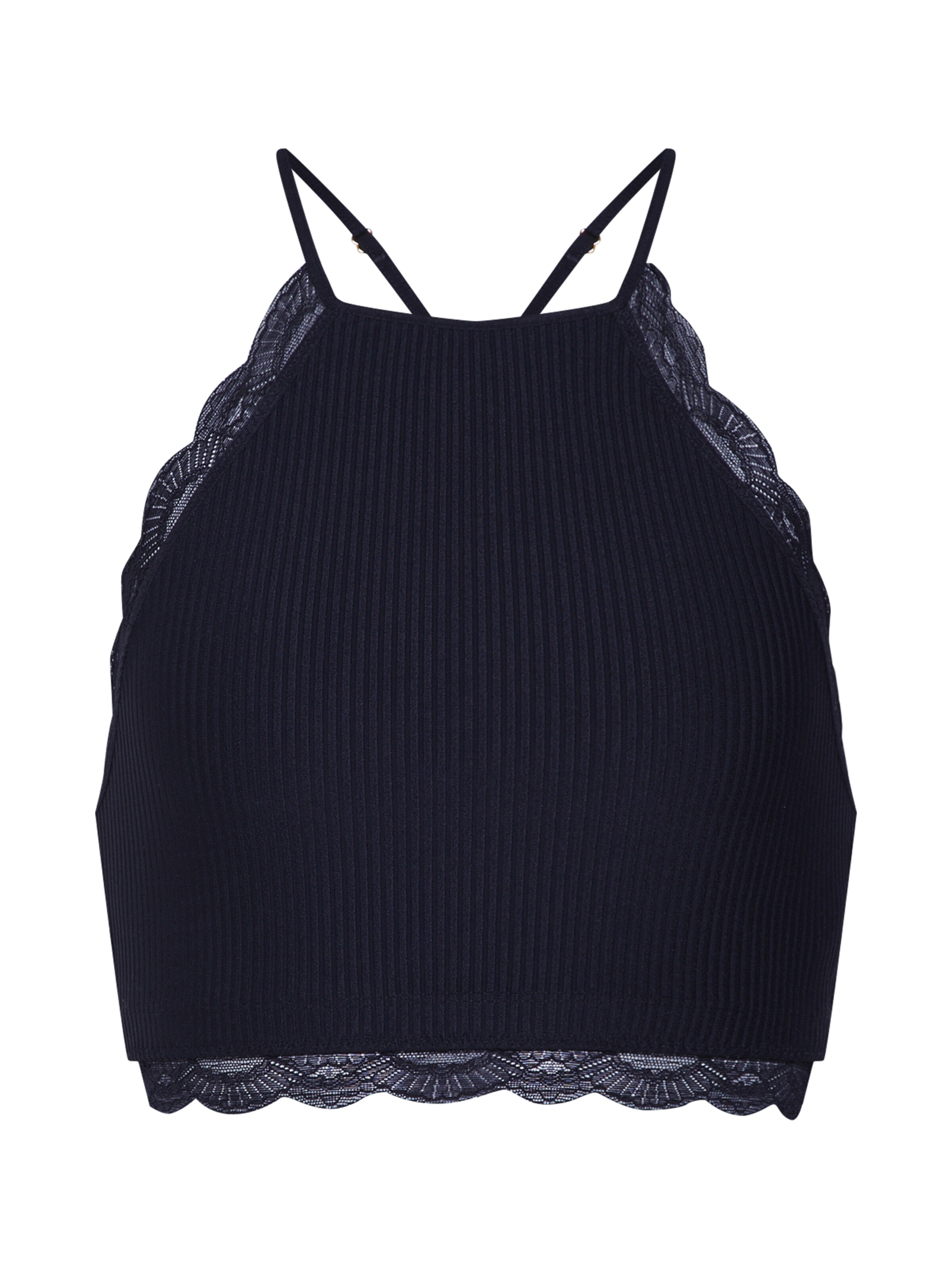 Urban Classics - Top 'Ladies Laces String Top' in de kleur Zwart
