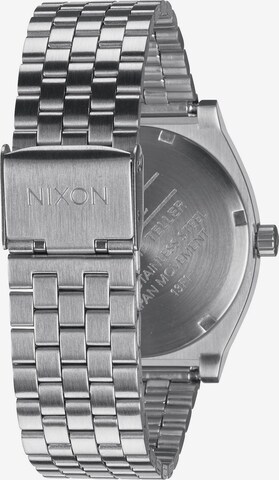 Montre à affichage analogique 'Time Teller' Nixon en argent : au dessus