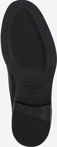 VAGABOND SHOEMAKERS - Sapato com atacadores 'Amina' em preto