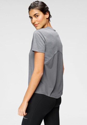 Maglia funzionale 'Miler' di NIKE in grigio