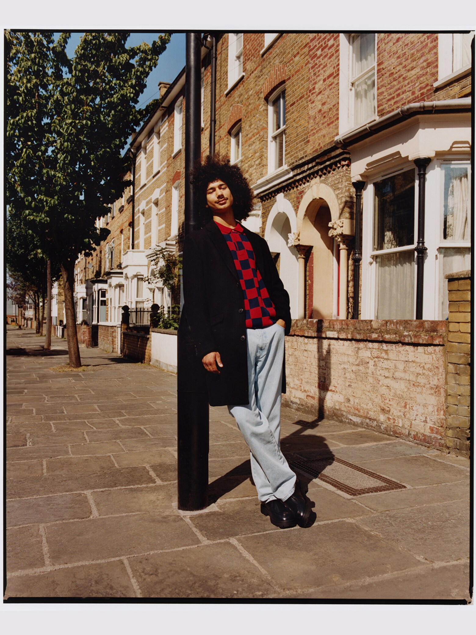 Rafaelle - Classy Casual Red Checkered Look