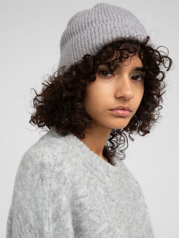 EDITED Beanie 'Javier' in Grey: front