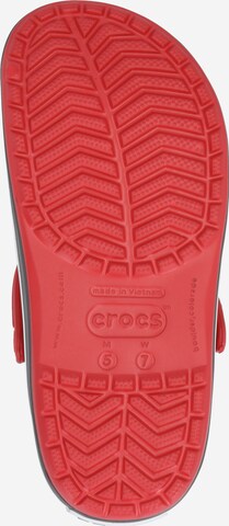 Crocs قبقاب 'Crocband' بلون أحمر