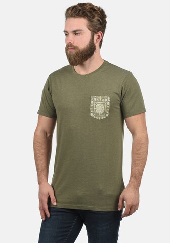 T-Shirt 'Ilari' !Solid en vert : devant