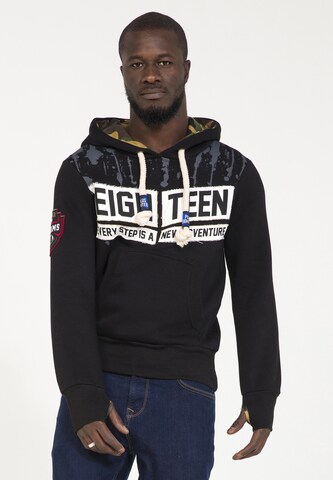 PLUS EIGHTEEN Sweatshirt in Zwart: voorkant