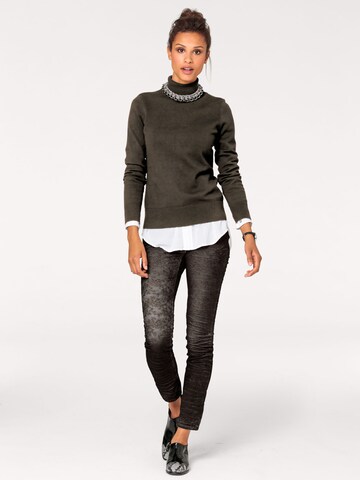 heine - Pullover em verde