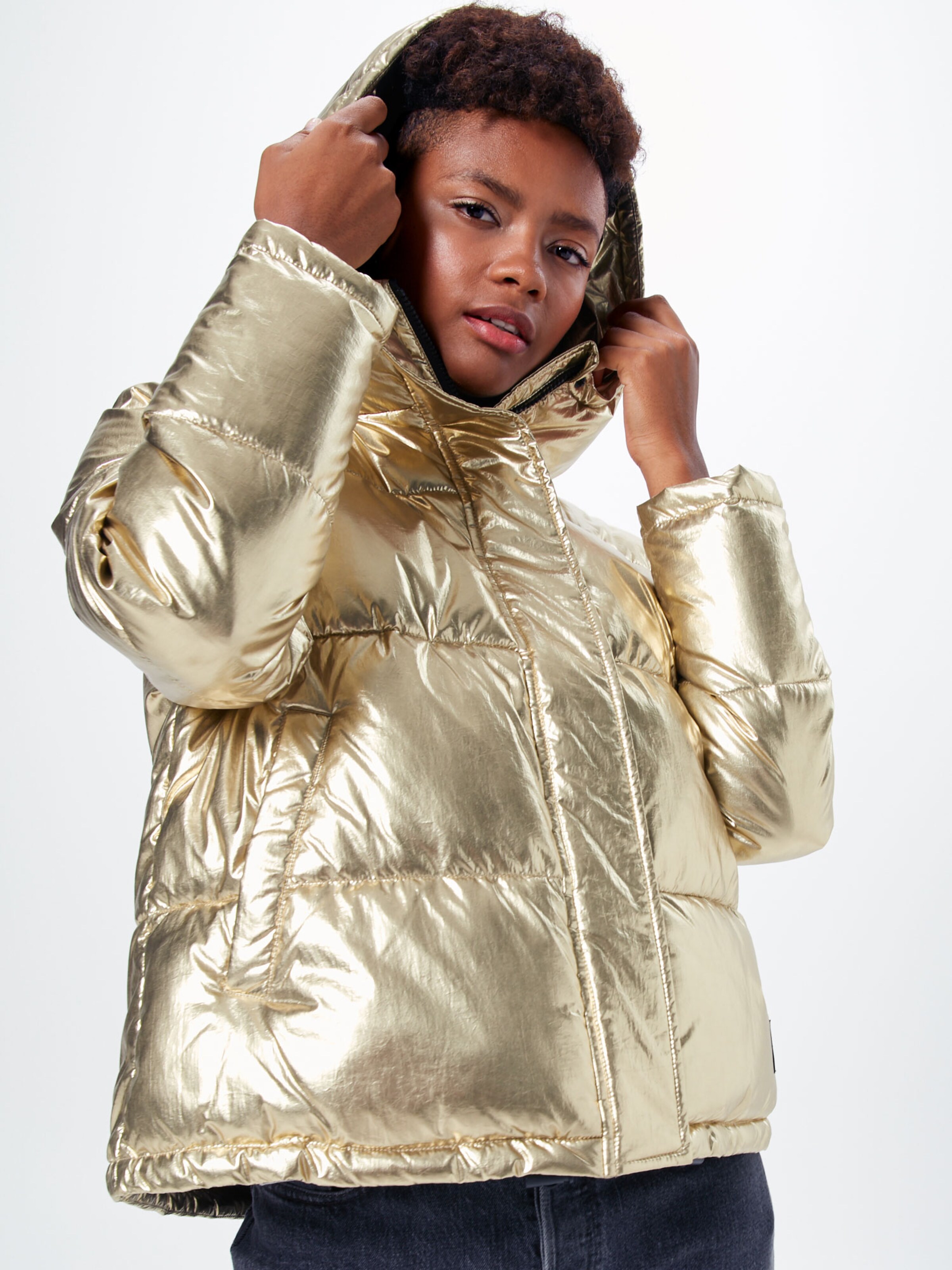 arany Calvin Klein Jeans Téli dzseki 'GOLD PUFFER': Elölnézet