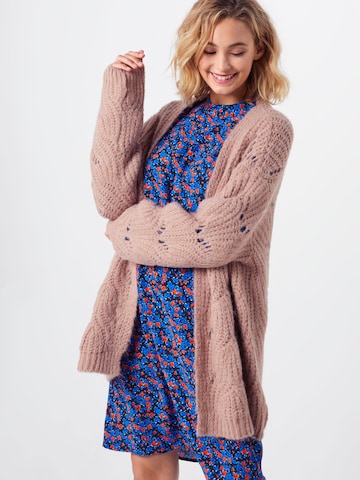 ABOUT YOU Cardigan 'Fiona' i pink: forside