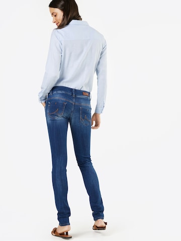 Slimfit Jeans 'Molly' di LTB in blu