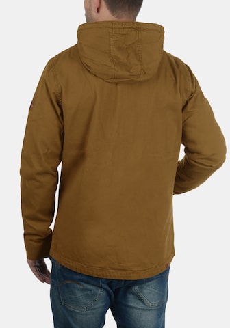 Veste mi-saison 'Bobby' BLEND en marron