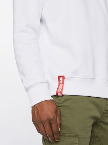 ALPHA INDUSTRIES Sweatshirt in White