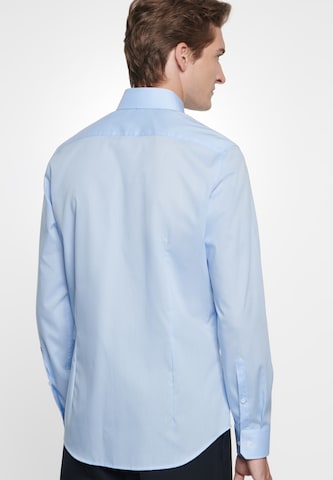 mėlyna SEIDENSTICKER Priglundantis modelis Dalykinio stiliaus marškiniai 'Slim'