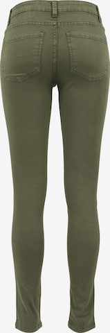 Skinny Pantaloni de la Urban Classics pe verde