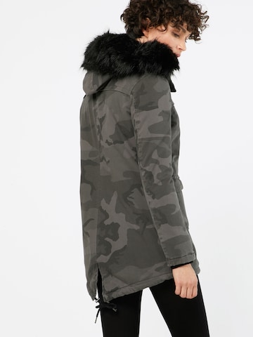 Urban Classics Winter Parka in Mixed colors