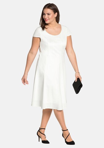 SHEEGO Cocktail Dress in White: front
