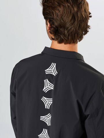 ADIDAS PERFORMANCE Jacke in Schwarz