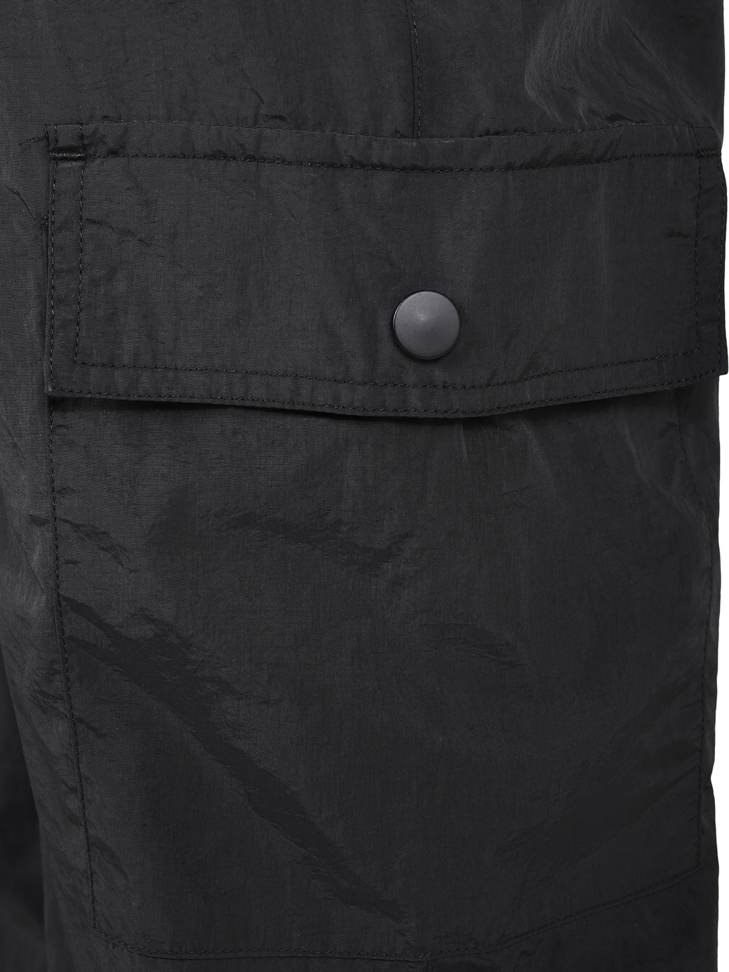 Urban Classics Tapered Cargo trousers in Black