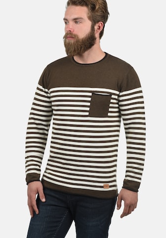 Redefined Rebel Sweater 'Mannix' in Brown: front