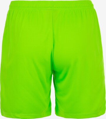 UMBRO Regular Workout Pants 'Club II' in Green