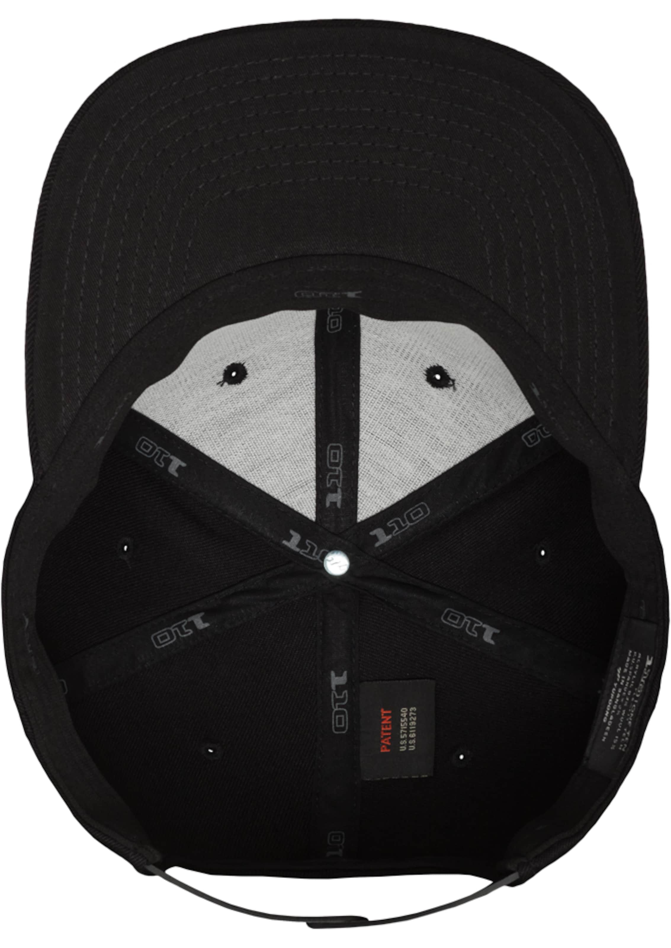 Flexfit Cap in Black